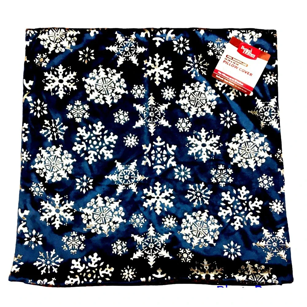 Set Of 2 Christmas Blue Silver Snowflake Decorative Throw Pillow Cover NEW W/TAG